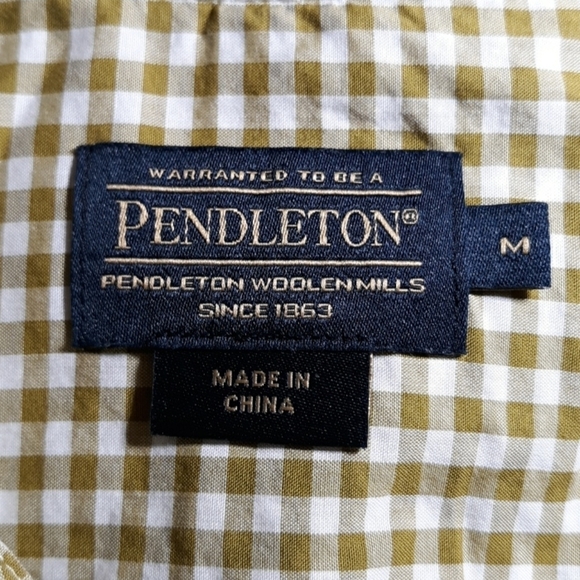 Pendleton medium button down casual - Picture 3 of 3